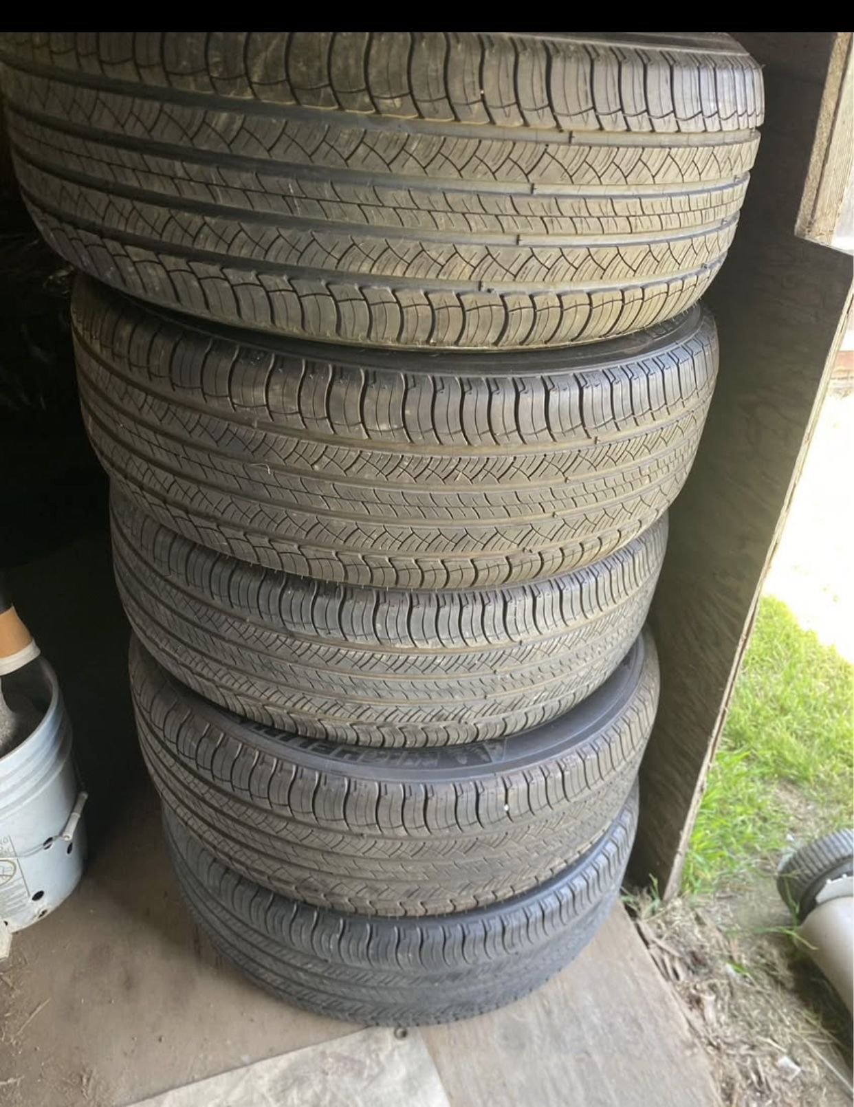 5-255/60r20 Michelin All Season