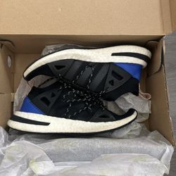 Adidas Sneakers Women 6.5M Arkyn Core Running Shoes Black Blue Athletic CQ2749