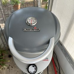 Charbroil Electric Grill