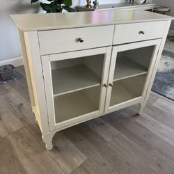 Entry table $150
