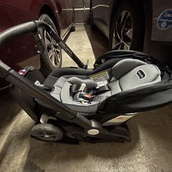 Evenflo Newborn To Infant Carseat/Stroller