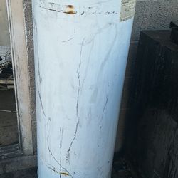 100lbs Propane Tank 
