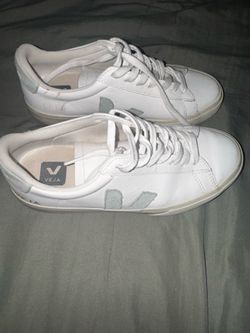 Veja Shoes