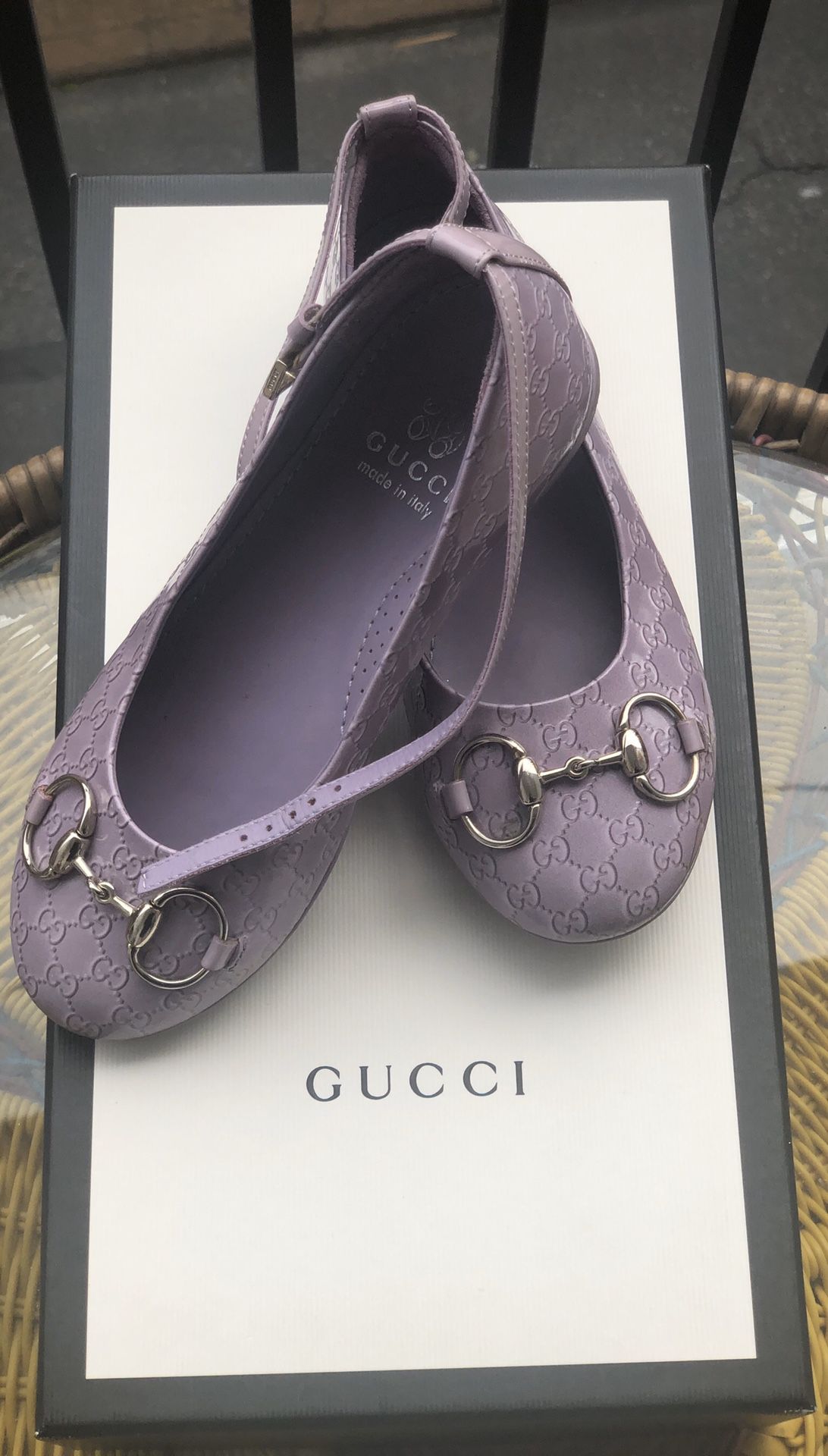 Gucci shoes for girl