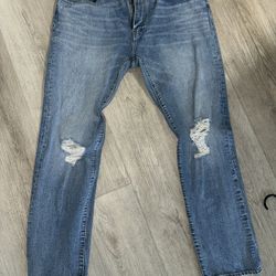 Levis 