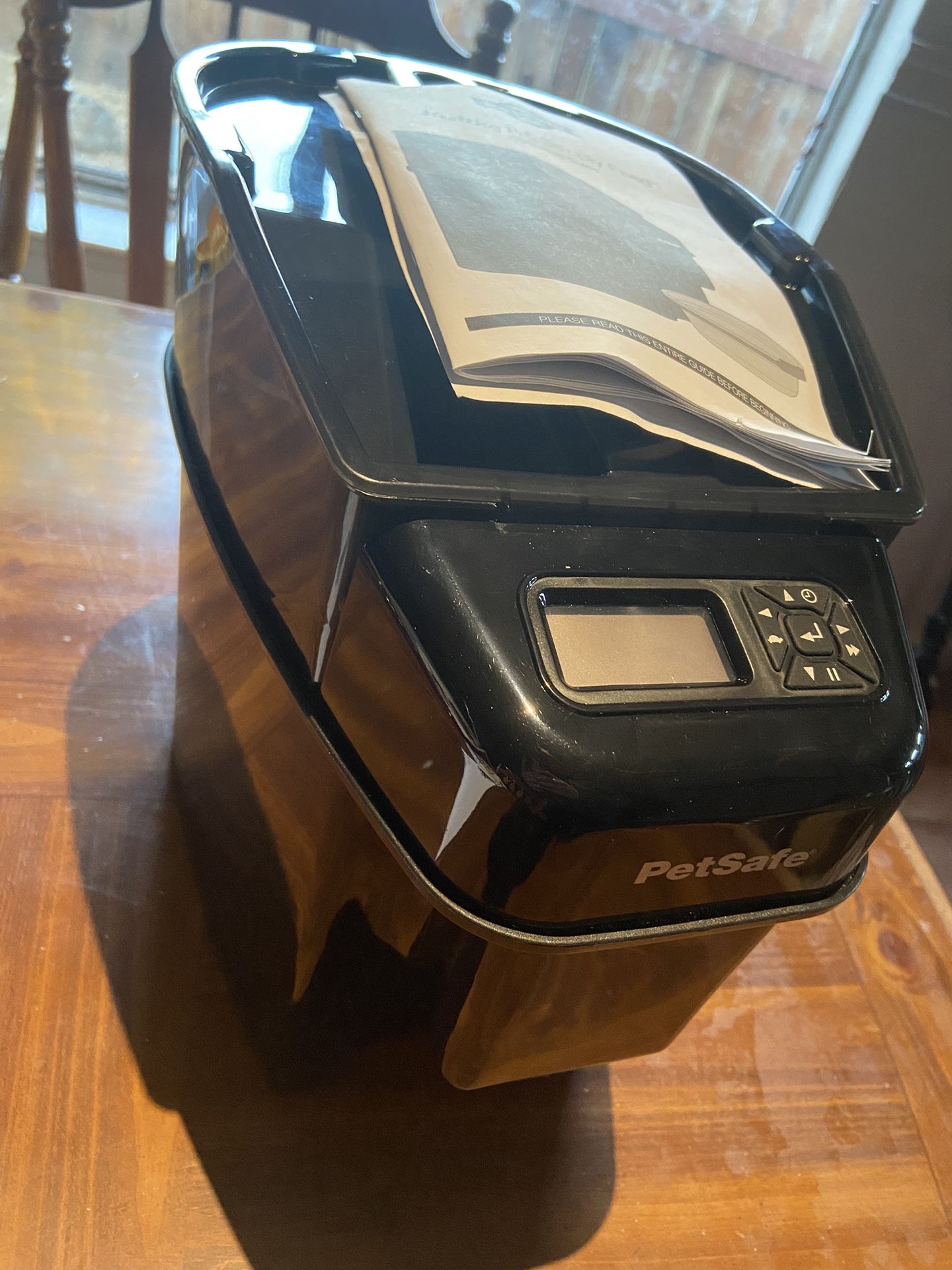 Automatic Pet Feeder