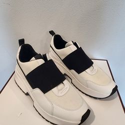 MICHAEL KORS Women's Cosmo Slip on Canvas/Leather Sneakers in Black & White Sz 8 