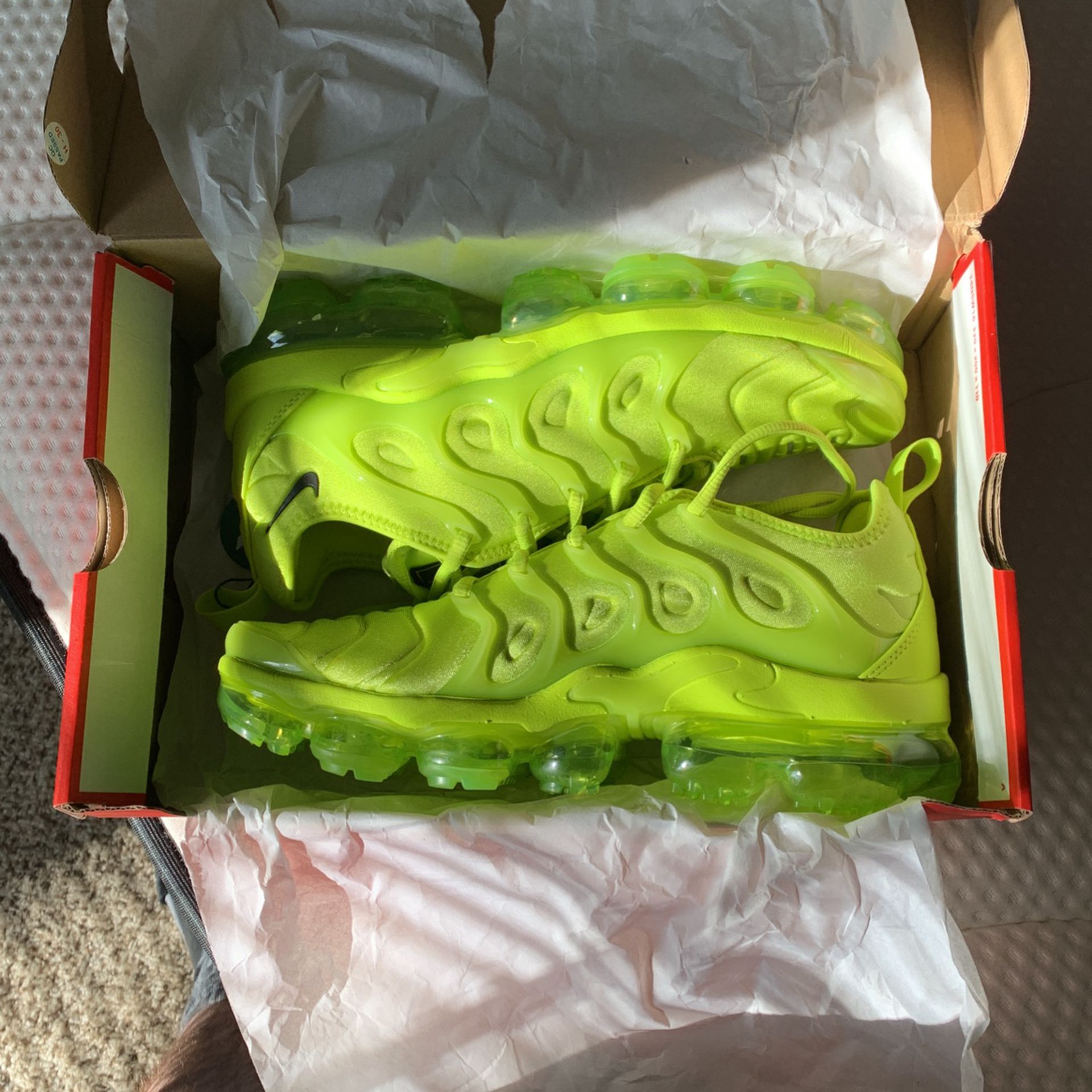  Size 9w / 7m Lime Green Nike vapor Max Plus 