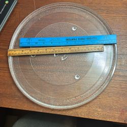 Y 06 Microwave Plate Size 13.5 Inches