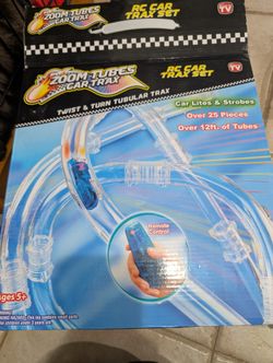ZOOM TUBES CAR TRAX, 25-Pc RC Car Trax Set with 1 Blue Racer and Over 12ft of Tubes (As Seen on TV)