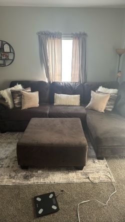 Sectional Couch 