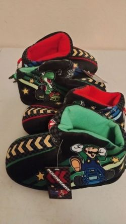 Brand new super Mario Bros house slippers size 4/5 $5 each
