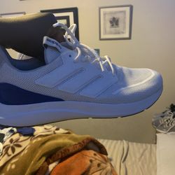 Adidas CouldFoam Comforts Size 10