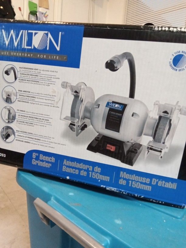 Wilton 6" Bench Grinder