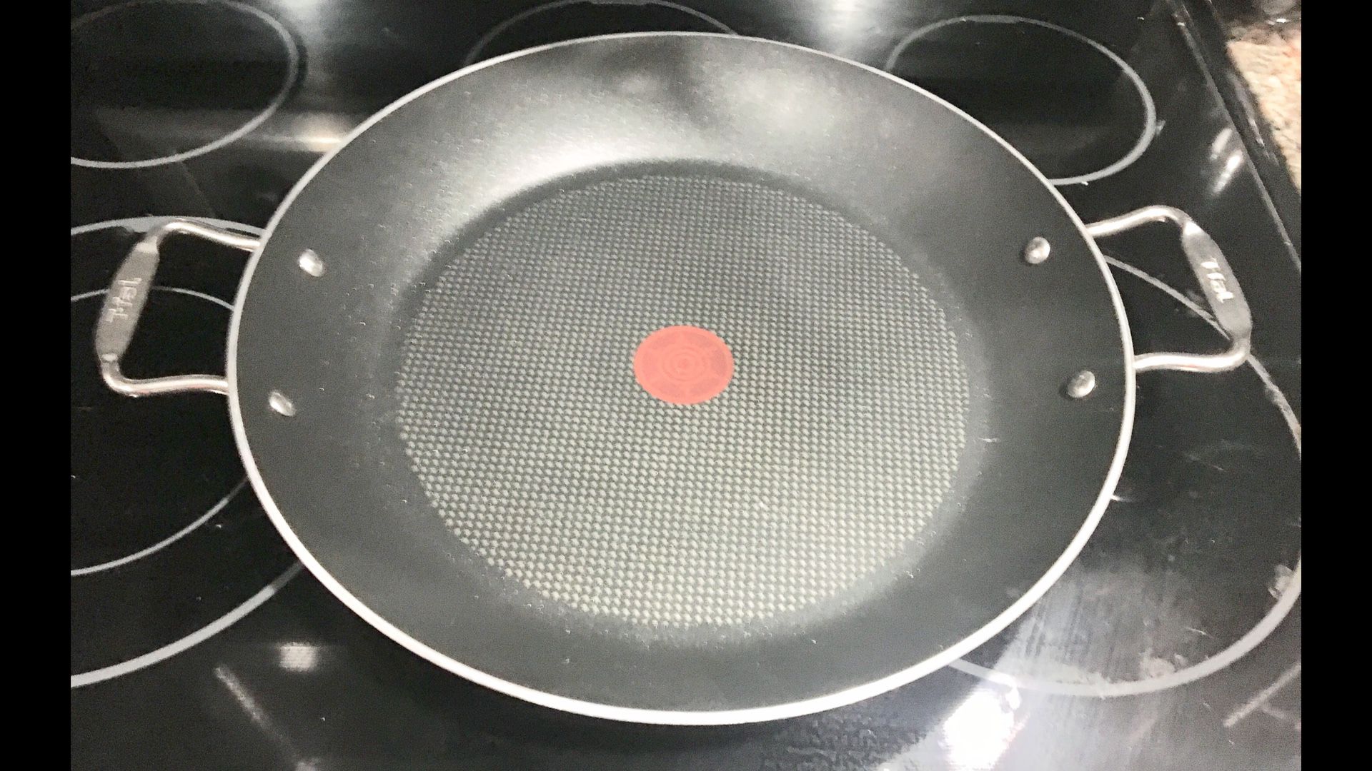New TFAL Large Wok Cooking Pan