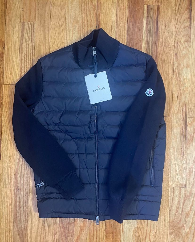 Moncler Sweater Vest (S,L) 