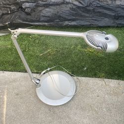 Fully Adjustable Desk Lamp