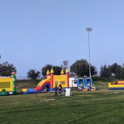 castle combo wet or dry slide w pool