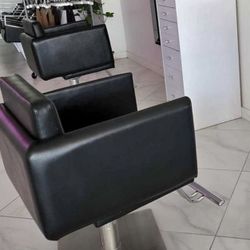 Salon Chair