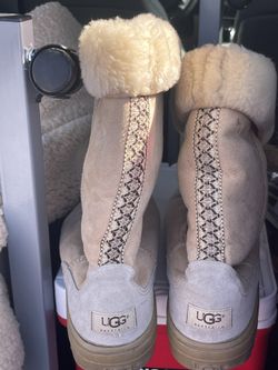 Ugg Ultra Tall Boots Size 9