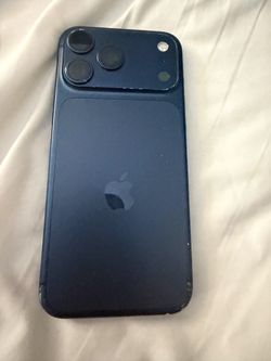 iphone 17 pro max 512gb unlocked clean Imei 🪫 health 92% 🪫 cycle count is 370 🍏 original never repaired used condition $1,000 cash