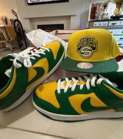 Nike Dunk Low Green Yellow Sneakers size 13
