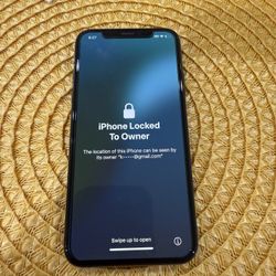 iPhone XS For Parts Only iCloud Lock In Excellent Condition For Parts Only 