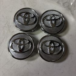 4 Wheel toyota Center Hub Caps