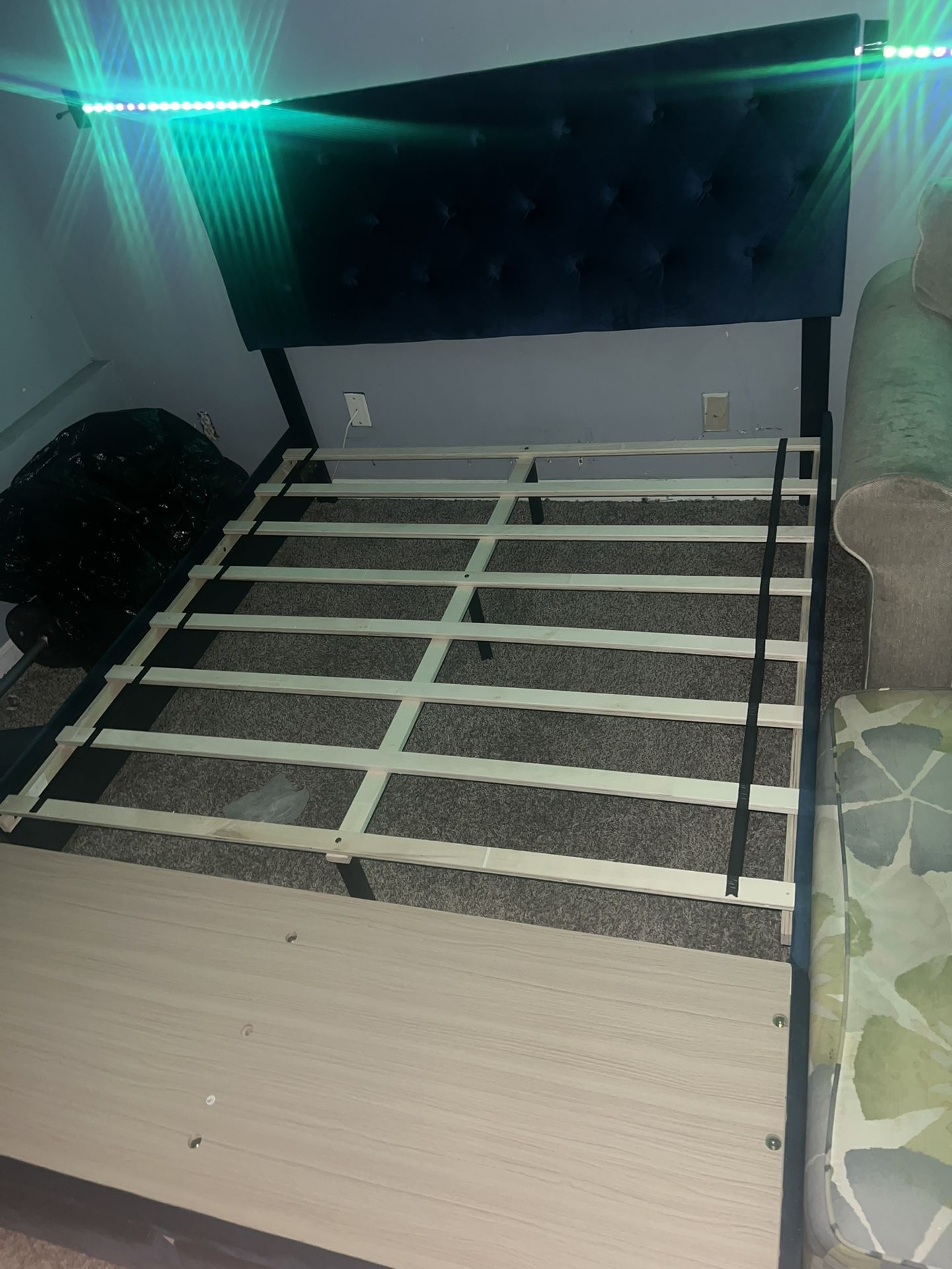 Navy Blue Suede Velvet Headboard Queen Bed Frame (NEVER USED JUST PUT TOGETHER MY BED WASNT THE RIGHT SIZE)PICKUP ONLY!!!