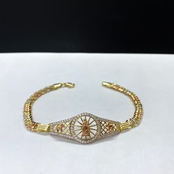 14k tri tone Gold VIRGEN MARIA Bracelet