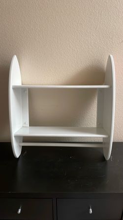 Towel rack