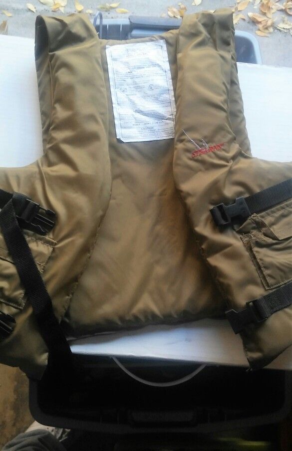 Stearns fishing vest