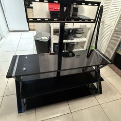 Free TV Stand