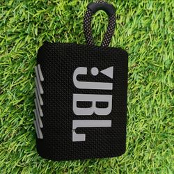 JBL Portable speakers