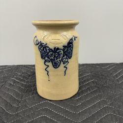 Beaumont Brothers Pottery Strawberry Pottery  