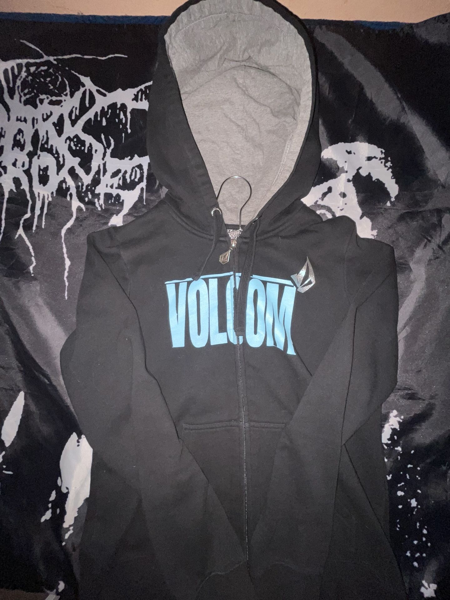 Women’s Volcom Zip Up