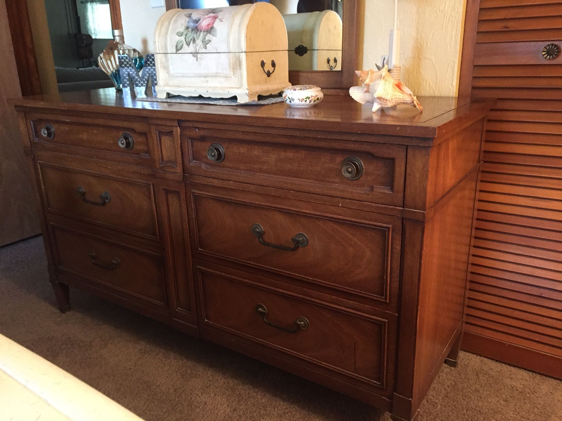 Mahogany by Drexel Dresser w/Mirror Vintage 1962