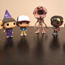 STRANGER THINGS FUNKO POP LOT - 8 FIGURES INCLUDING DEMOGORGON, ELEVEN, DUSTIN & MORE!