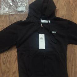 alo zip up hoodie 