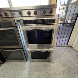 DOUBLE WALL OVEN - KITCHEN AID BRAND / OPEN BOX