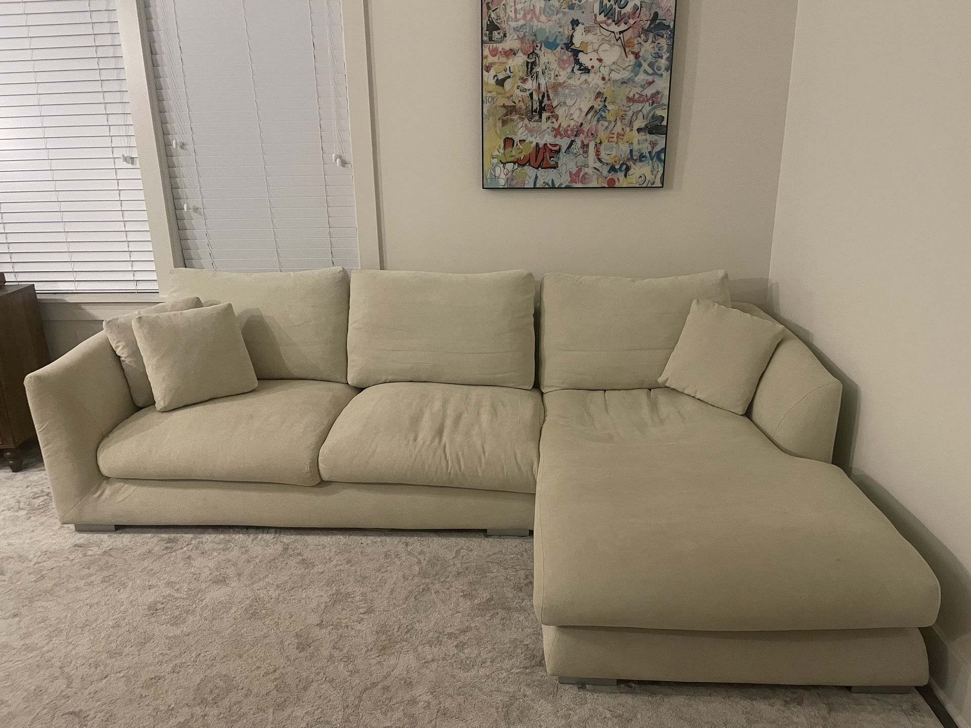 Valyou Sectional Couch
