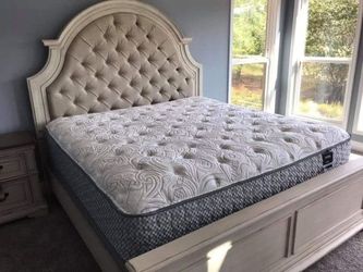Queen Mattress - Cozy Fit
