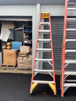 8ft type IA non-conductive fiberglass ladder