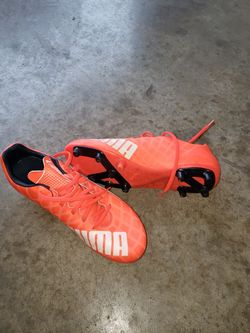 Football shoes
