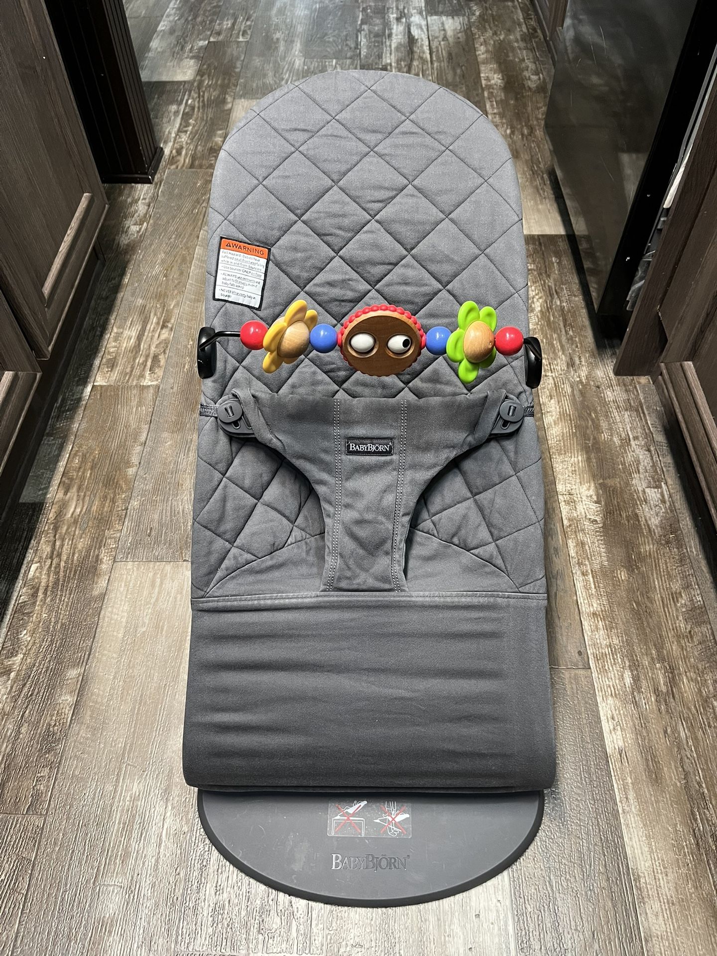 Baby Bjorn Bouncer - Gray 