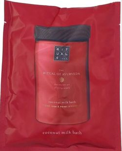 The Rituals Coconut Milk Bath Ritual Of Ayurveda 
