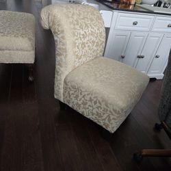 Cloth Bed Room Chair And Bed Bench