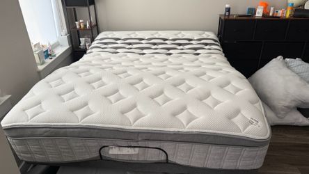 Best Choice Products Adjustable Queen Base