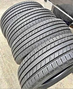 225/65/17 Michelin