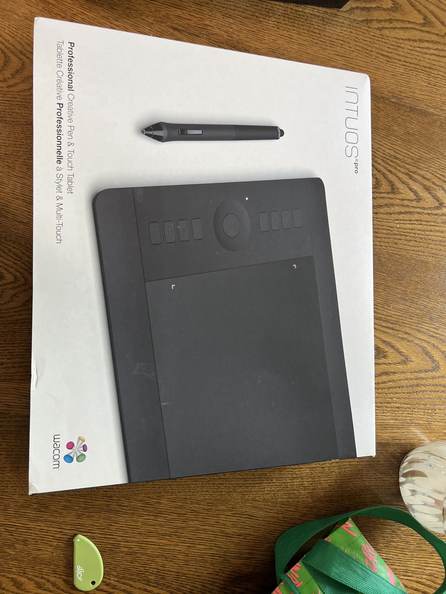 Intuos Pro Wacom Tablet